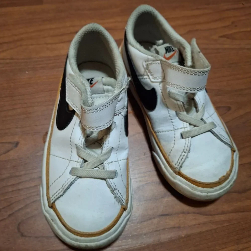 Nike Kids White and Black Sneakers with Velcro